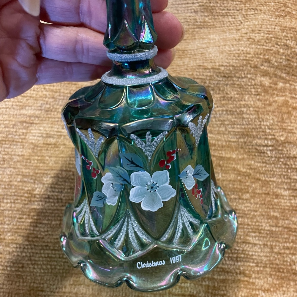 Fenton Christmas 1997 hand painted glass bell